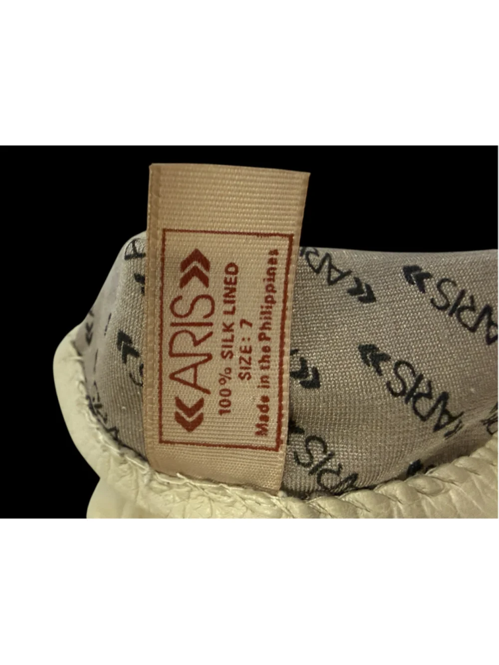 Women's Aris Silk-Lined Leather Gloves, White, Size 7